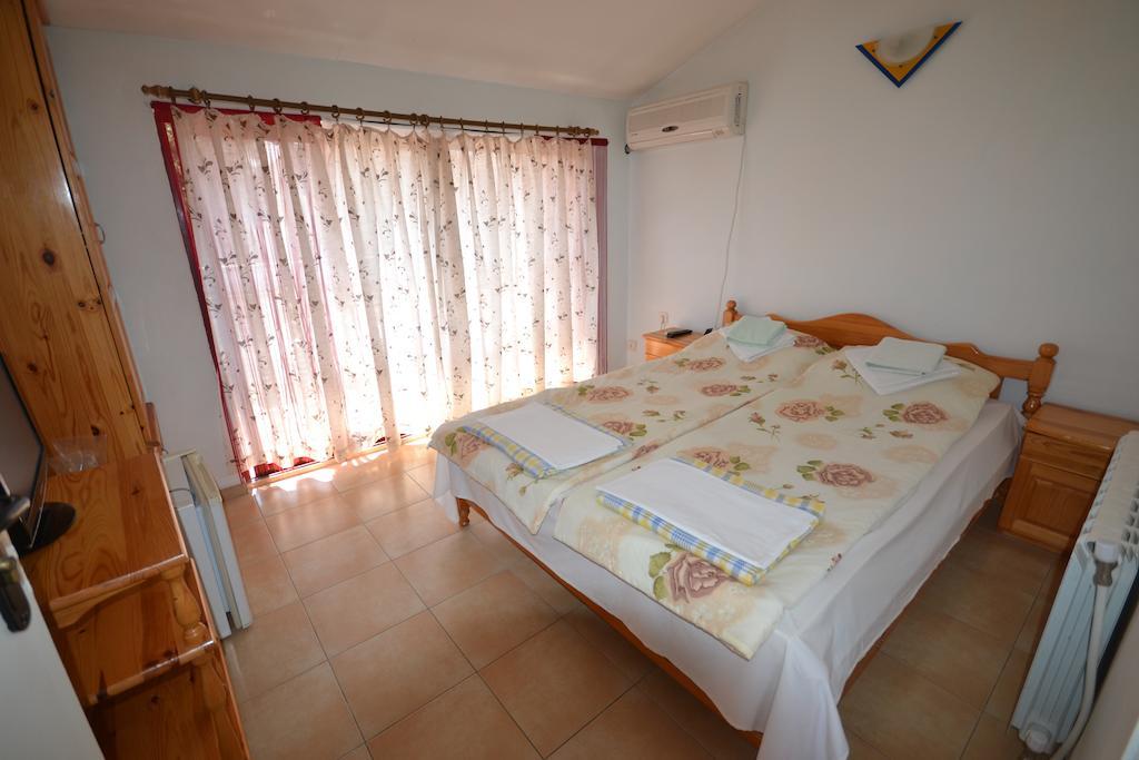 Guest House Olimpia Szozopol Szoba fotó